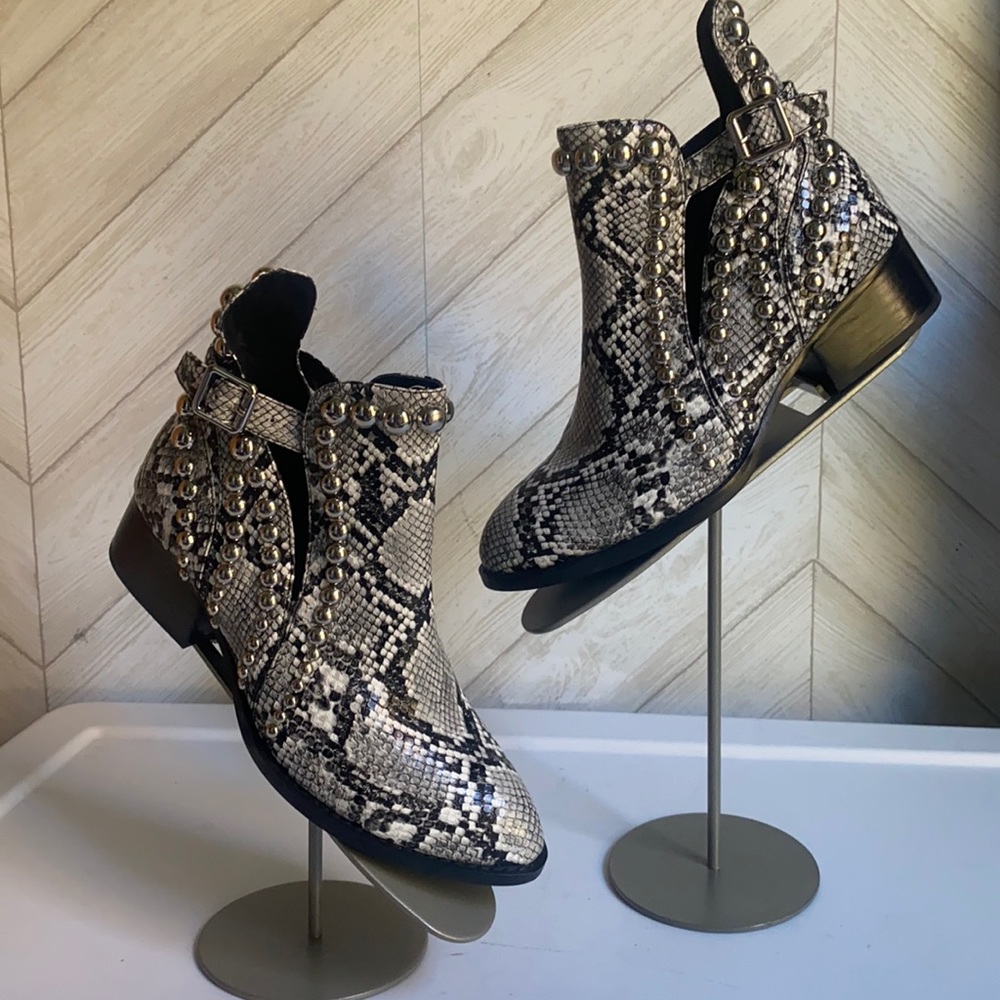 NEW Jeffrey Campbell Rylance-ST snake print studded ankle boots 6